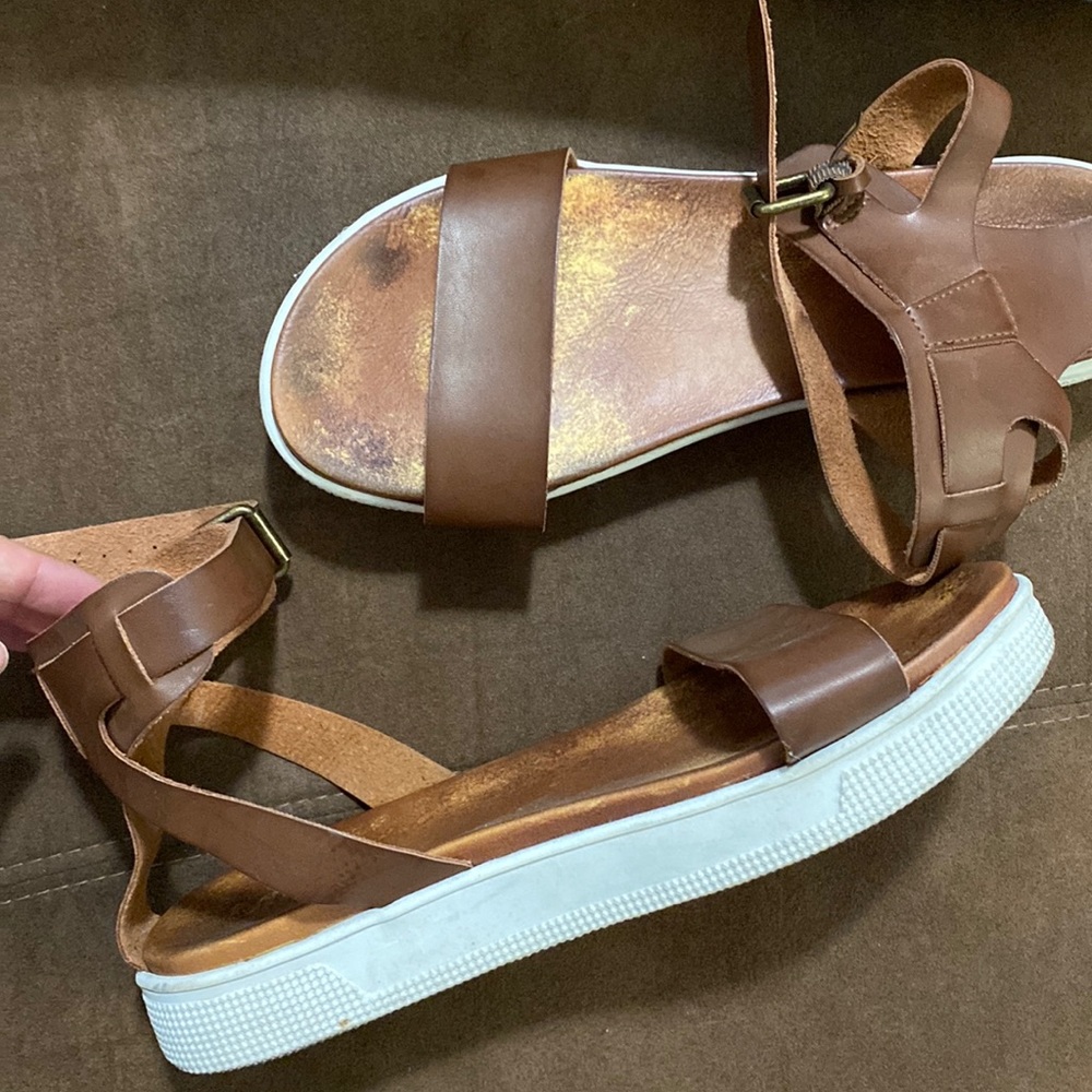 Brown leather sandals